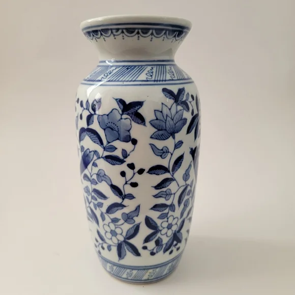 Blue & White Porcelain Chinoisery Bird Floral Pattern Vase Vessel - Picture 2 of 7